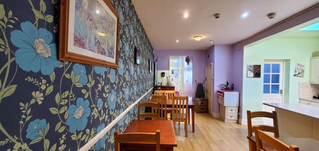 Diamonds Guest House York Extérieur photo